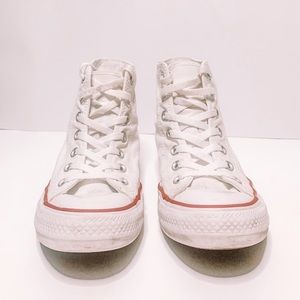 White Converse Hightop Sneakers Unisex